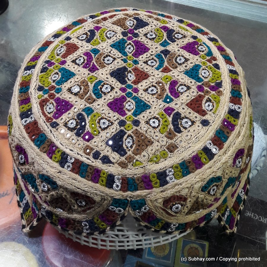 Yaqoobi Tando Adam / Zardari Sindhi Cap / Topi (Hand Made) MKC-469